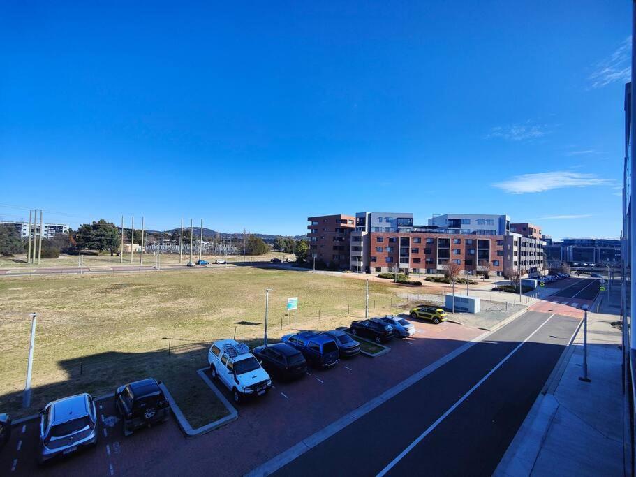 Lakeside Apartment, Walking Distance To Foreshore Kingston Buitenkant foto